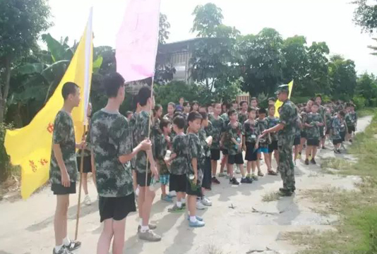 广州番禺海心军事夏令营14天课程安排